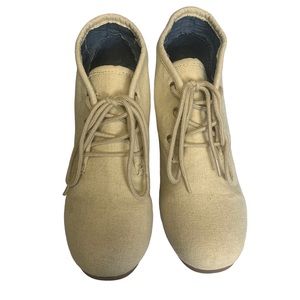 Mad Pole Wedge Heels Sz 7